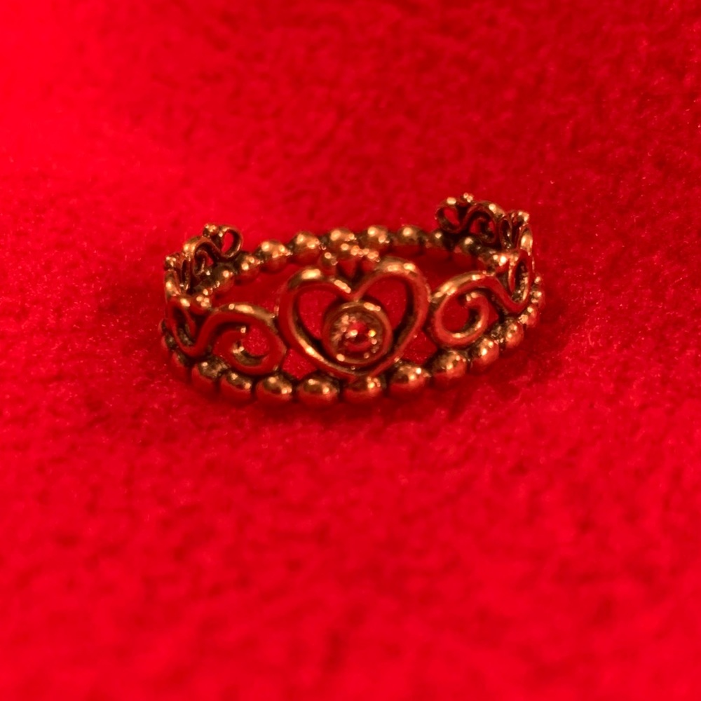 Pandora tiara ring